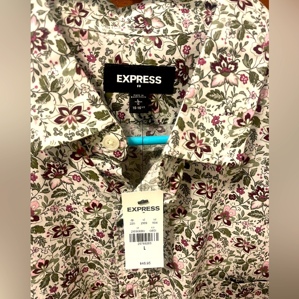 Express men’s floral button up.